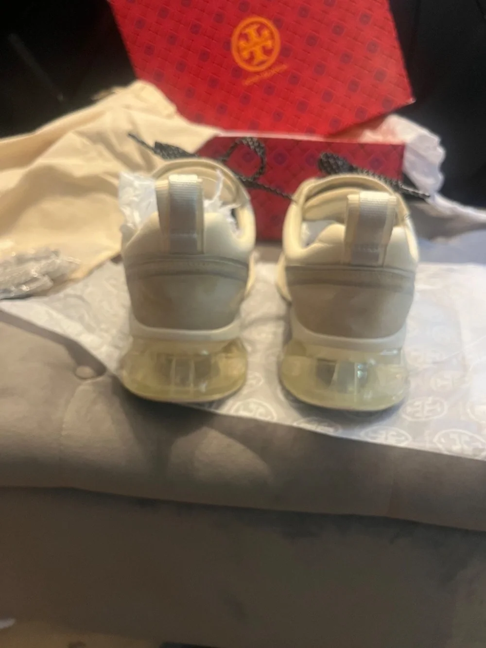TORY BURCH WOMEN’s SNEAKER SIZE 10.5
